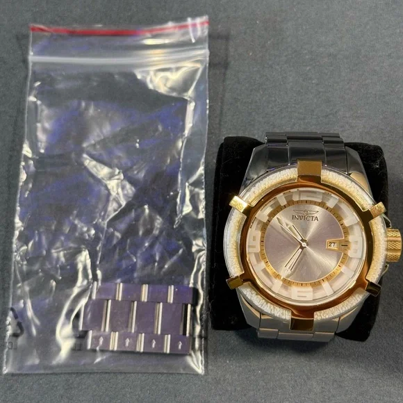 ThermoGlow Men Model 42343 - Men's Watch Quartz Two-Tone Silver and Gold